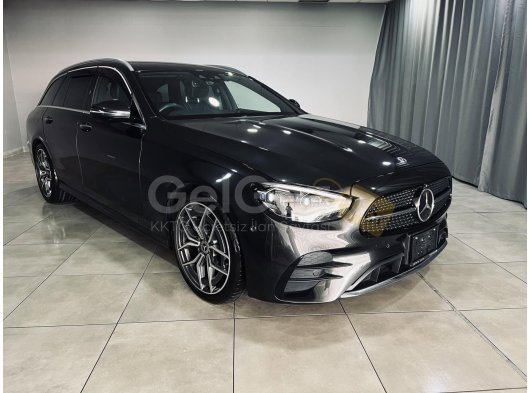 2021 Model MERCEDES BENZ E220d AMG