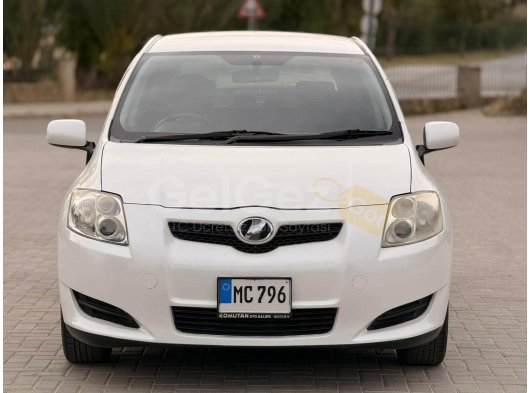 TOYOTA AURIS 2009 MODEL
