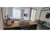 Girne Merkez'de Modern 1+0 Daire, Yüzme Havuzlu ve Güvenlikli Site!