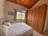 ESENTEPE'DE DENİZ MANZARALI, ÇATI TERASLI VE ORTAK HAVUZLU, 2 YATAK ODALI, 2 BANYOLU, BÜYÜLEYİCİ BUNGALOV