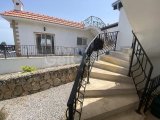 ESENTEPE'DE DENİZ MANZARALI, ÇATI TERASLI VE ORTAK HAVUZLU, 2 YATAK ODALI, 2 BANYOLU, BÜYÜLEYİCİ BUNGALOV