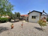 ESENTEPE'DE DENİZ MANZARALI, ÇATI TERASLI VE ORTAK HAVUZLU, 2 YATAK ODALI, 2 BANYOLU, BÜYÜLEYİCİ BUNGALOV
