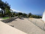 EŞYALI 2 YATAK ODALI GOLF SAHASI KENARINDAKİ MÜSTAKİL EV, ÇATI BARBEKÜSÜ, BAHÇESİ VE ORTAK HAVUZU İLE BİRLİKTE - ESENTEPE