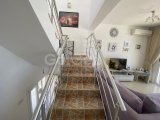 EŞYALI 2 YATAK ODALI GOLF SAHASI KENARINDAKİ MÜSTAKİL EV, ÇATI BARBEKÜSÜ, BAHÇESİ VE ORTAK HAVUZU İLE BİRLİKTE - ESENTEPE