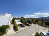 EŞYALI 2 YATAK ODALI GOLF SAHASI KENARINDAKİ MÜSTAKİL EV, ÇATI BARBEKÜSÜ, BAHÇESİ VE ORTAK HAVUZU İLE BİRLİKTE - ESENTEPE
