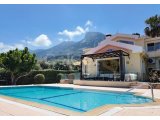 Satılık Villa-Karşıyaka, Girne