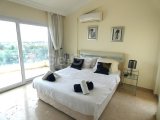 Satılık Villa-Karşıyaka, Girne