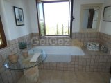 Satılık Villa-Karşıyaka, Girne