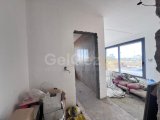 BOĞAZTEPE'NİN GÜZEL BÖLGESİNDE YENİ İNŞA EDİLMİŞ LÜKS TAŞ TARZI 3 YATAK ODALI BUNGALOV