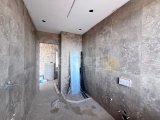BOĞAZTEPE'NİN GÜZEL BÖLGESİNDE YENİ İNŞA EDİLMİŞ LÜKS TAŞ TARZI 3 YATAK ODALI BUNGALOV