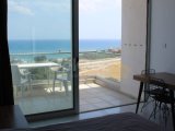 BOĞAZ / İSKELE'DE DENİZ MANZARALI, TAMAMEN EŞYALI STÜDYO DAİRE