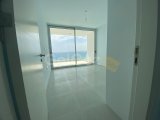 MUHTEŞEM MANZARA 5 YILDIZLI BOGAZ TESİSİNDE DENİZ MANZARALI 11. KATTA 1 YATAK ODALI DAİRE £85,000 + VAT