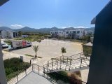 KUCUK ERENKÖY'DE, DENIZ MANZARALI, 3 YATAK ODALI, 2 BANYOLU, ÇATI KATINDA JAKUZILI, BARBEKÜLÜ VE ORTAK HAVUZLU ÇATI KATI DAIRESI