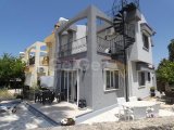 Alsancak’ta Tertemiz, 2 Yatak Odalı, 2 Banyolu Yarı Müstakil Villa £235,000