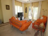 Alsancak’ta Tertemiz, 2 Yatak Odalı, 2 Banyolu Yarı Müstakil Villa £235,000