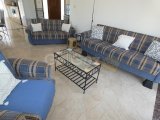ALSANCAK’TA MUHTEŞEM 2 YATAK ODALI, 2 BANYOLU YARI MÜSTAKİL VİLLA £230,000