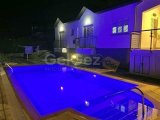 ESENTEPE'DE DENIZE BAKAN, 3 YATAK ODALI, 2 BANYOLU, ÖZEL HAVUZLU AKDENIZ TARZI BUNGALOV