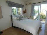 Satılık Villa-Karşıyaka, Girne
