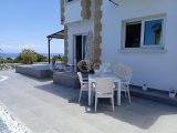 Satılık Villa-Karşıyaka, Girne