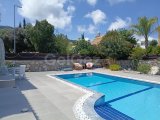 Satılık Villa-Karşıyaka, Girne