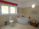 Satılık Villa-Lapta, Girne