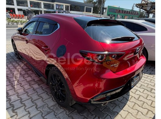Mazda Mazda3 (2023)