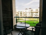 BAFRA'DA DENİZ KENARINDAKİ BİR TATİL KÖYÜNDE AKILLI STÜDYO DAİRE 87.000 £ - OC0005