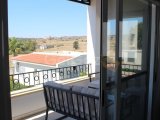 BOGAZ, ISKELE'DE TAMAMEN EŞYALI 2 YATAK ODALI 1. KAT DAVALI DAİRE