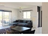 BOGAZ, ISKELE'DE TAMAMEN EŞYALI 2 YATAK ODALI 1. KAT DAVALI DAİRE