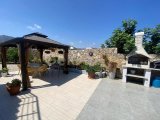 KUCUK ERENKOY'DA ÇATI TERASLI VE GÜNEŞ ENERJILI MUHTEŞEM 3 YATAK ODALI MÜSTAKIL EV
