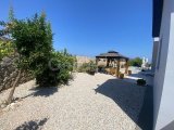 KUCUK ERENKOY'DA ÇATI TERASLI VE GÜNEŞ ENERJILI MUHTEŞEM 3 YATAK ODALI MÜSTAKIL EV