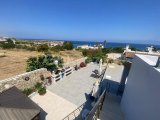 KUCUK ERENKOY'DA ÇATI TERASLI VE GÜNEŞ ENERJILI MUHTEŞEM 3 YATAK ODALI MÜSTAKIL EV