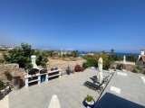 KUCUK ERENKOY'DA ÇATI TERASLI VE GÜNEŞ ENERJILI MUHTEŞEM 3 YATAK ODALI MÜSTAKIL EV