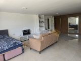GAZİMAĞUSA'DA (DAÜ) 2 STÜDYO DAİRELİ SATILIK TİCARİ MÜLK – 275.000 £