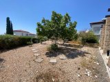 A, GENİŞ BAHÇELİ, ÜST KAT TERASLI VE TESİS İÇİ OLANAKLARI OLAN, 3 YATAK ODALI, 2 BANYOLU, ŞİRİN VİLLA – TATLISU