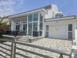 GAZİMAĞUSA'DA 3/4 YATAK ODALI VİLLA – £249,950