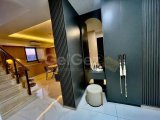 Yeniboğaziçi'nde Ortak Havuzlu 4+1 Lüks Villa 350.000 £