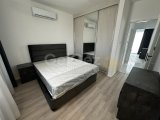 Long Beach, Elysium'da kiralık 2+1 yeni daire. Terastan havuz çıkışlı. Aidat dahil 750 GBP