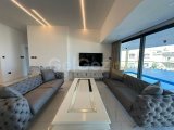 Girne Merkez'de Modern ve Lüks 4+1 Residence Kiralık!