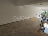 Magusa/canakkale bölgesinde kiralik sendeli dükkan (ofis) Wc+mutfak En islek cadde avm ye 5 dk mesafede 1000 £ den aylik ödemeli Yaklasik 75 m2 D9 05338315976