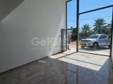 Magusa/canakkale bölgesinde kiralik sendeli dükkan (ofis) Wc+mutfak En islek cadde avm ye 5 dk mesafede 1000 £ den aylik ödemeli Yaklasik 75 m2 D9 05338315976