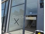 Magusa/canakkale bölgesinde kiralik sendeli dükkan (ofis) Wc+mutfak En islek cadde avm ye 5 dk mesafede 1000 £ den aylik ödemeli Yaklasik 75 m2 D9 05338315976