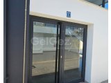 Magusa canakkale bölgesinde kiralik sendeli dükkan (ofis) Wc+mutfak En işlek cadde avm ye 5 dakika mesafede 1200 £ den Aylik ödemeli 80 m2 D 11 05338315976