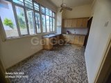 magusa kale içinde Kiralık 2+1 Müstakil ev 450 £'dan 6 ay ödemeli Not: dolaplar ve kapılar yenilenecek.eşyasız olarak kıralıktır.