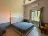 Lefkoşa Çağlayan Bölgesinde Müstakil Bahçeli Moderin Surlar Evi Kiralık
