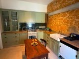 Lefkoşa Çağlayan Bölgesinde Müstakil Bahçeli Moderin Surlar Evi Kiralık