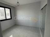 KÜÇÜKKAYMAKLI'DA, ÇOK MERKEZİ KONUMDA, DURAKLARA, MARKETLERE VE SOSYAL MEKANLARA YAKIN, 2+1, HER ODASI INVERTER KLİMALI, EŞYASIZ, ASANSÖRLÜ, BALKONLU YENİ B