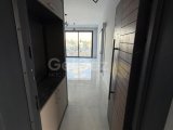 KÜÇÜKKAYMAKLI'DA, ÇOK MERKEZİ KONUMDA, DURAKLARA, MARKETLERE VE SOSYAL MEKANLARA YAKIN, 2+1, HER ODASI INVERTER KLİMALI, EŞYASIZ, ASANSÖRLÜ, BALKONLU YENİ B