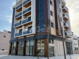 KÜÇÜKKAYMAKLI'DA, ÇOK MERKEZİ KONUMDA, DURAKLARA, MARKETLERE VE SOSYAL MEKANLARA YAKIN, 2+1, HER ODASI INVERTER KLİMALI, EŞYASIZ, ASANSÖRLÜ, BALKONLU YENİ B