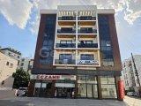 KÜÇÜKKAYMAKLI'DA, ÇOK İŞLEK BİR CADDE ÜZERİNDE, İKİ TARAFTAN YOLA CEPHESİ OLAN KÖŞE ARSA ÜZERİNDE, 2+1, HER ODASI KLİMALI, 1NCİ KATTA, 85 METREKARE, YENİ Bİ